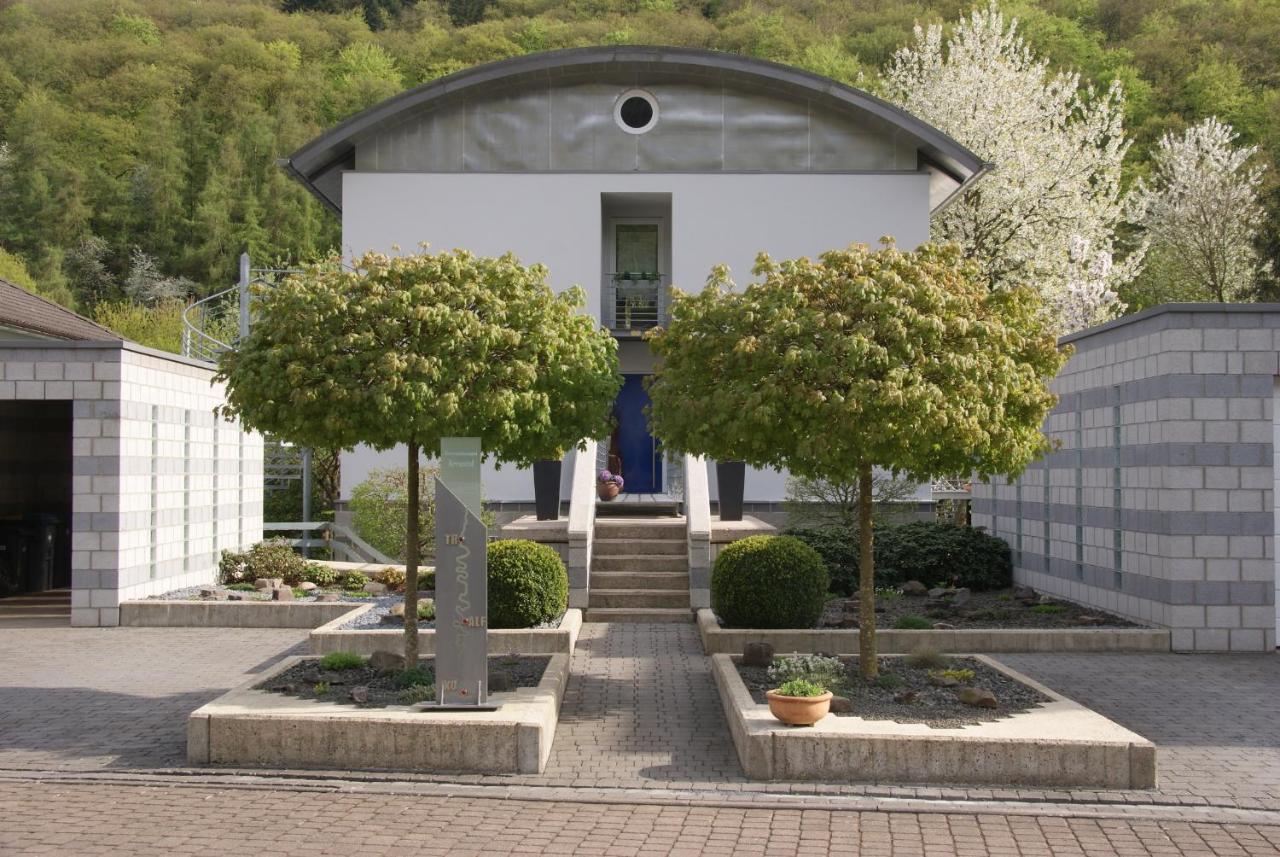 Ferienwohnung Sternenwald Alf Exterior photo